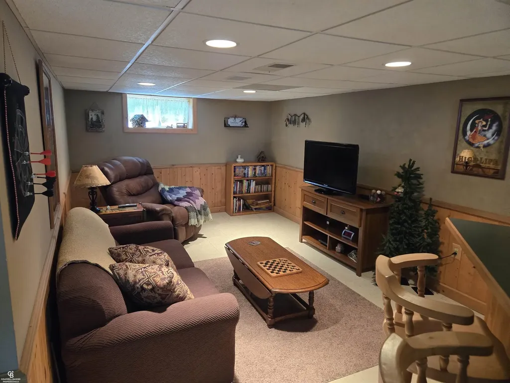 402 Park Avenue Yale City MI 48097