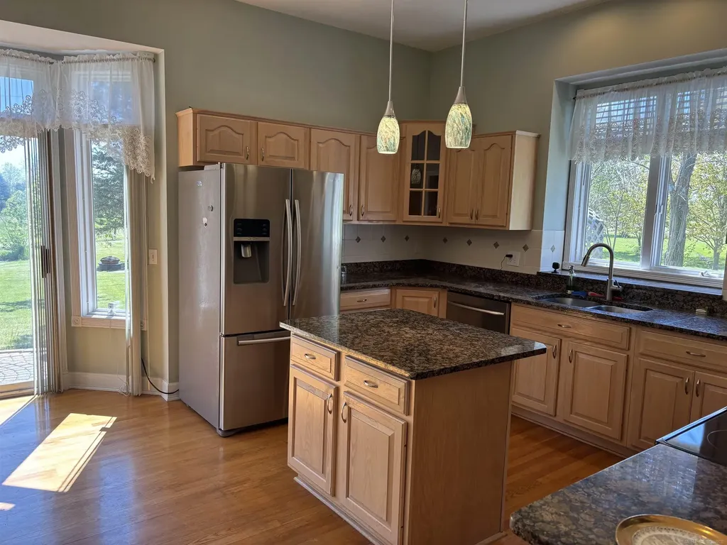 52590 North Avenue Macomb Township MI 48042