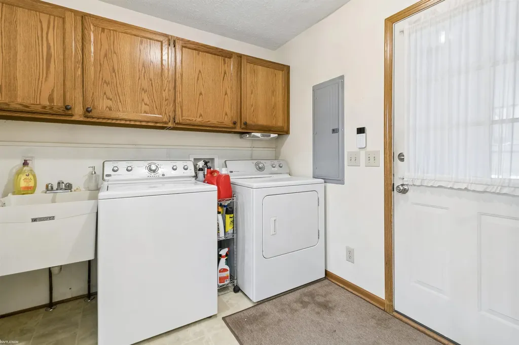 3750 Mclain Road Clyde Township MI 48049