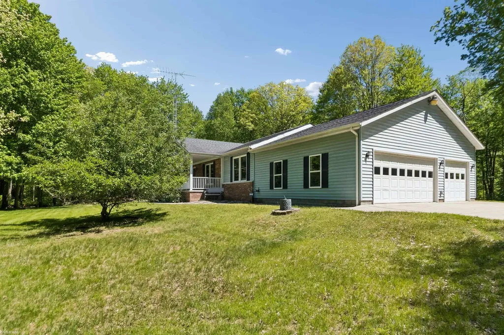 3750 Mclain Road Clyde Township MI 48049