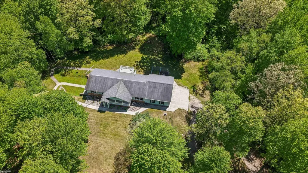 3750 Mclain Road Clyde Township MI 48049