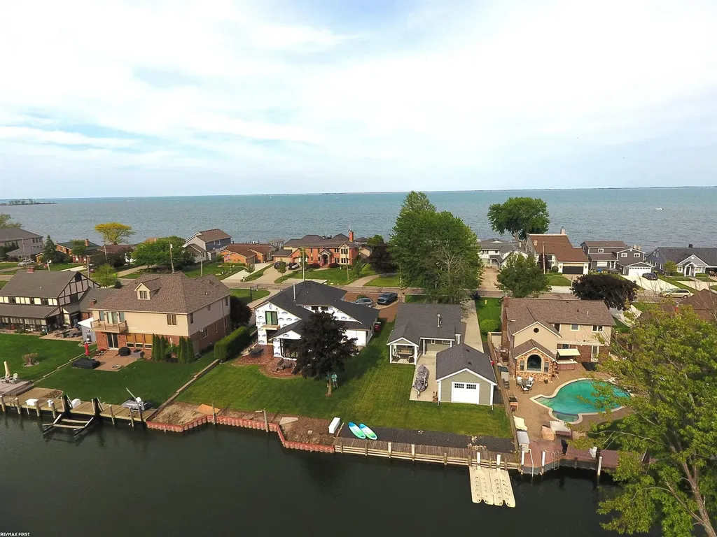 37915 Lakeshore Drive Harrison Charter Township MI 48045