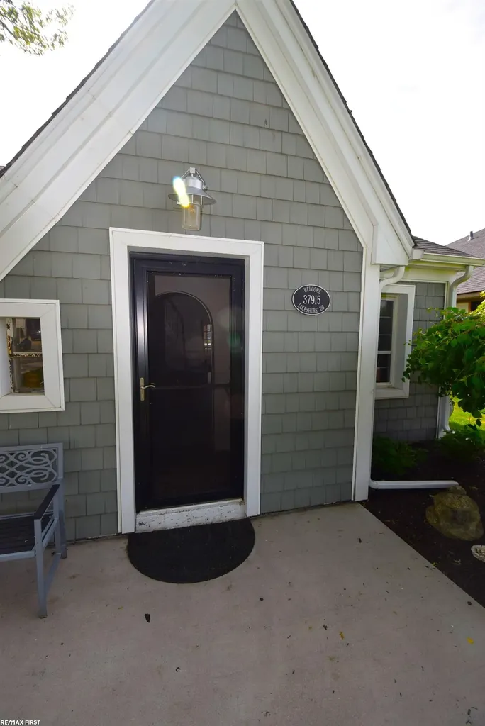 37915 Lakeshore Drive Harrison Charter Township MI 48045