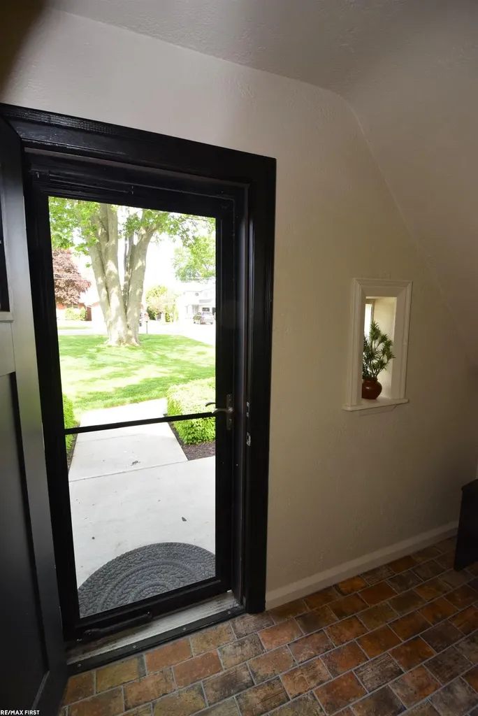 37915 Lakeshore Drive Harrison Charter Township MI 48045