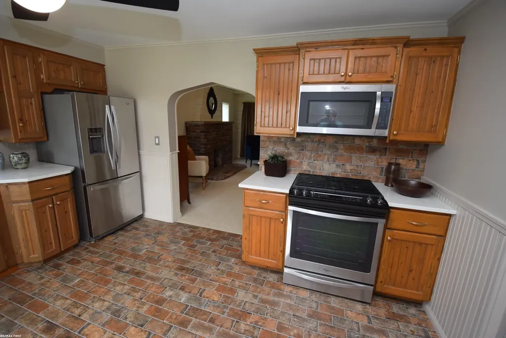 37915 Lakeshore Drive Harrison Charter Township MI 48045