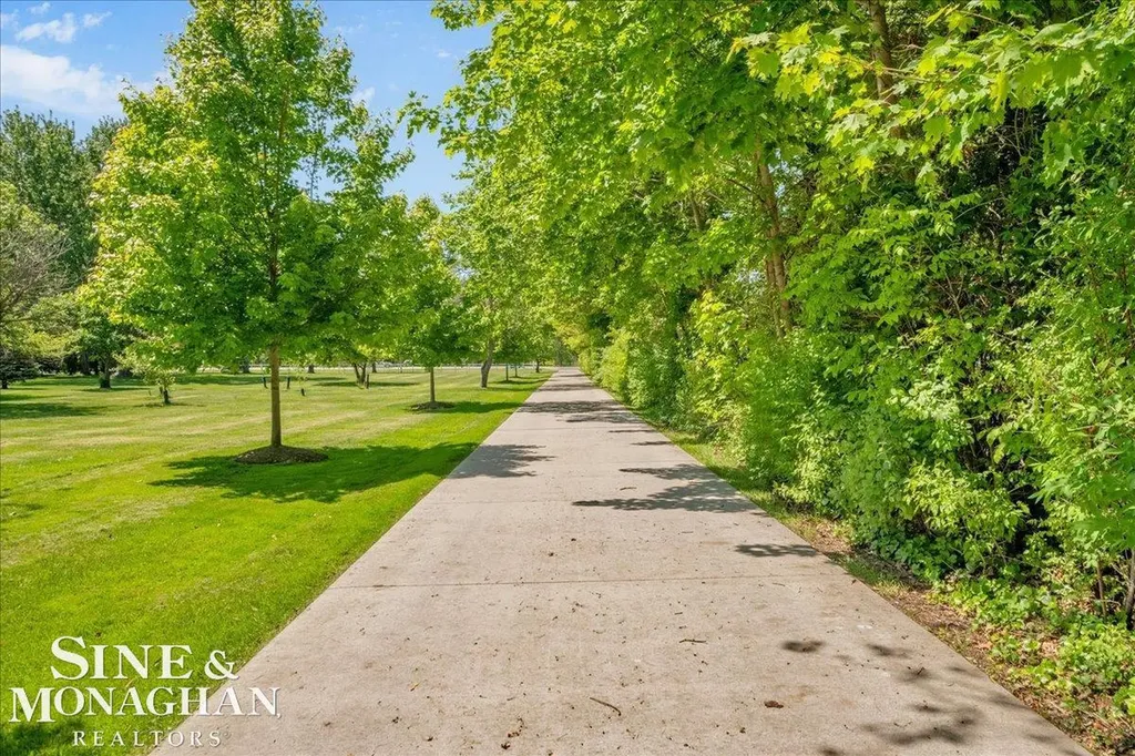 9377 River Road Clay Township MI 48001