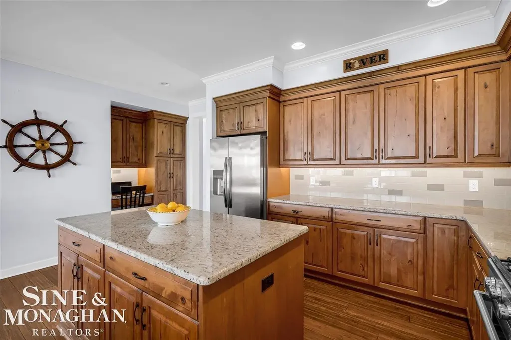 9377 River Road Clay Township MI 48001