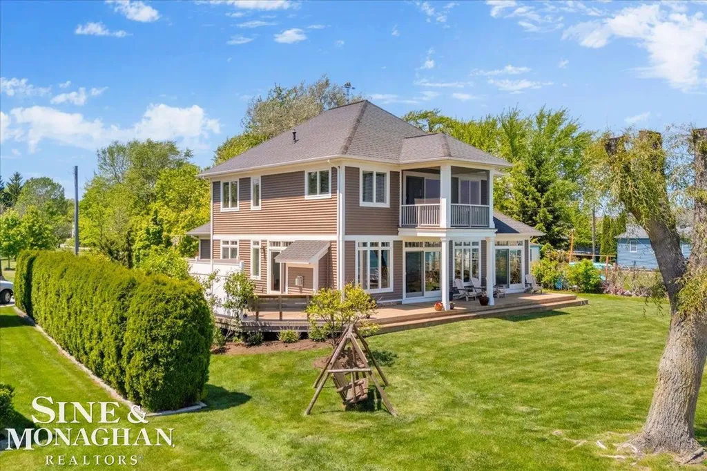 9377 River Road Clay Township MI 48001