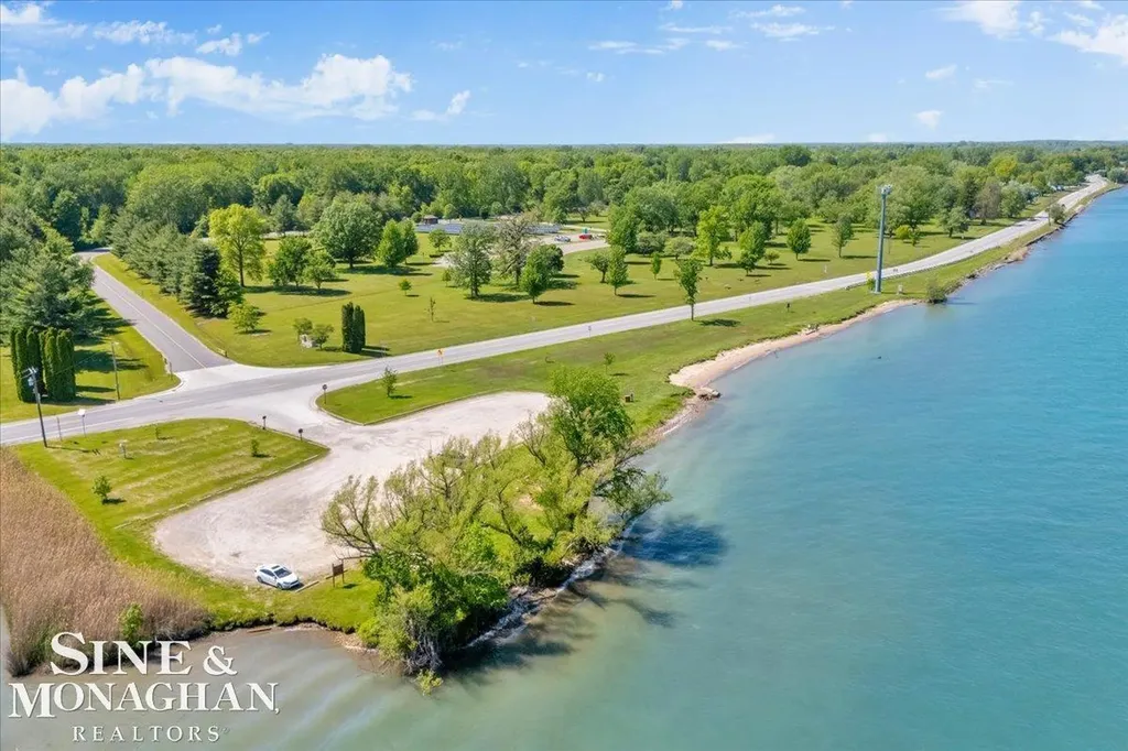 9377 River Road Clay Township MI 48001