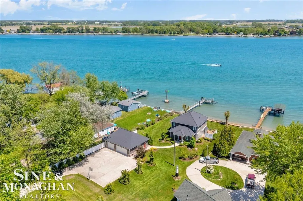 9377 River Road Clay Township MI 48001