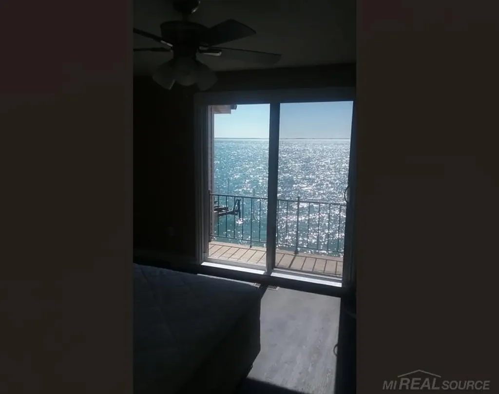 50666 Jefferson Street New Baltimore City MI 48047
