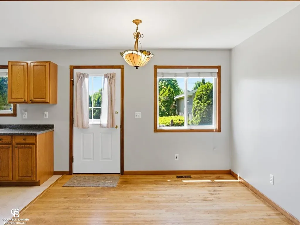 467 Dixie Boulevard Algonac City MI 48001