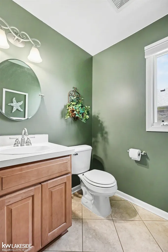 14407 Fruitwood Drive Washington Township MI 48094