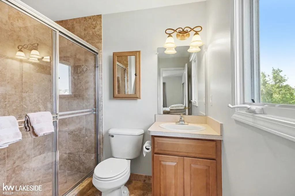 14407 Fruitwood Drive Washington Township MI 48094