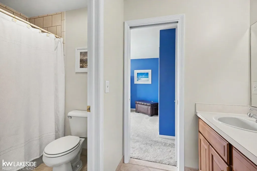 14407 Fruitwood Drive Washington Township MI 48094