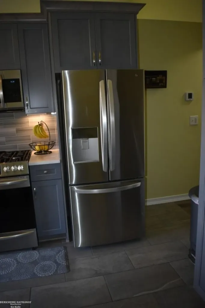 37322 Charter Oaks Boulevard Clinton Charter Township MI 48036