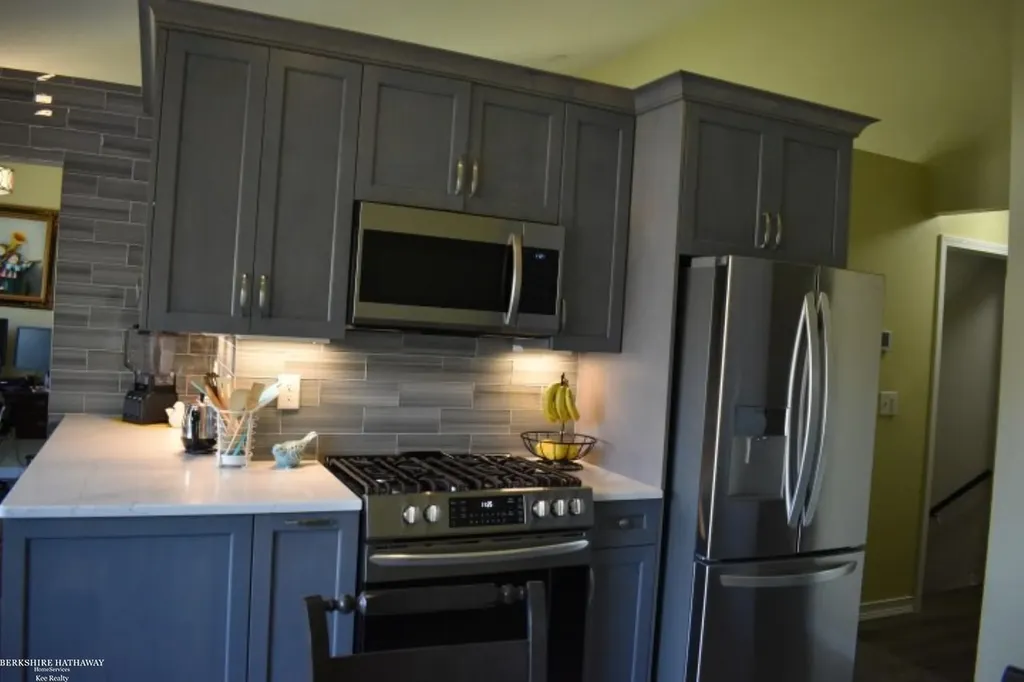37322 Charter Oaks Boulevard Clinton Charter Township MI 48036