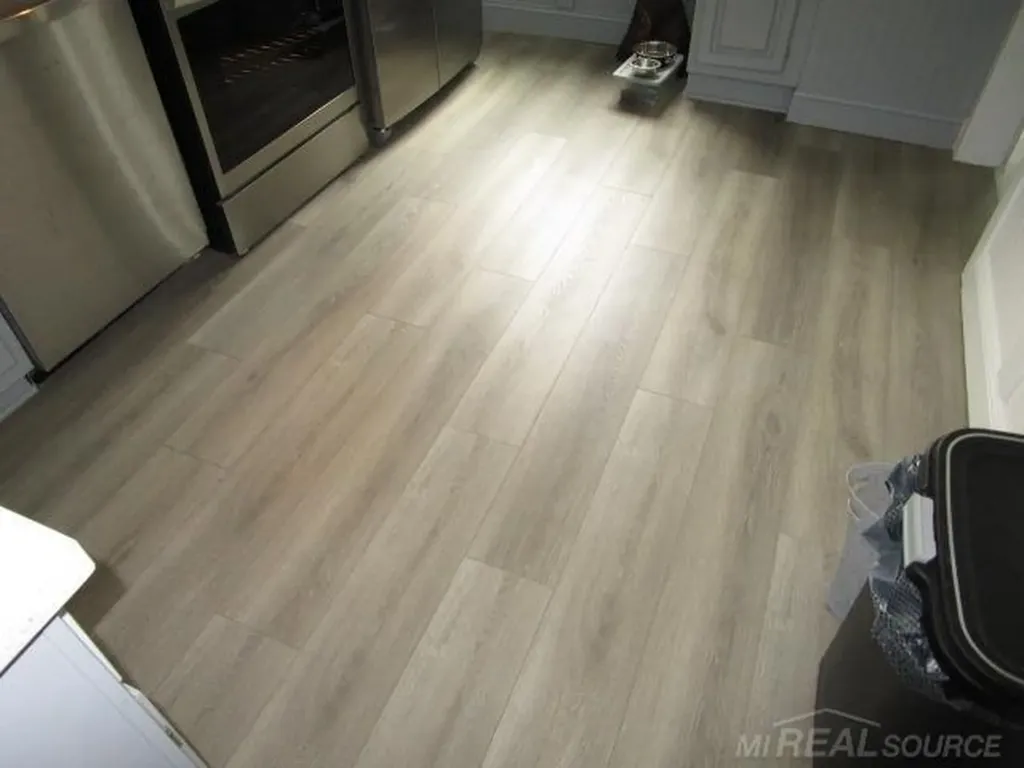 22401 O'connor Street St. Clair Shores City MI 48080