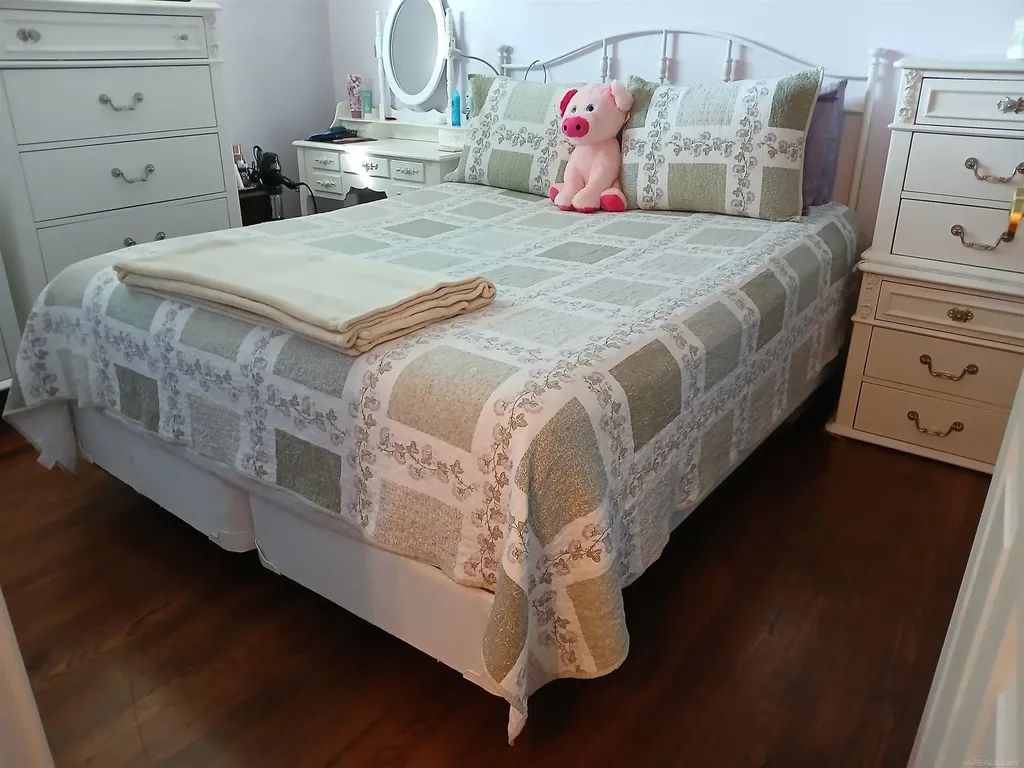 29130 Tessmer Court Madison Heights City MI 48071