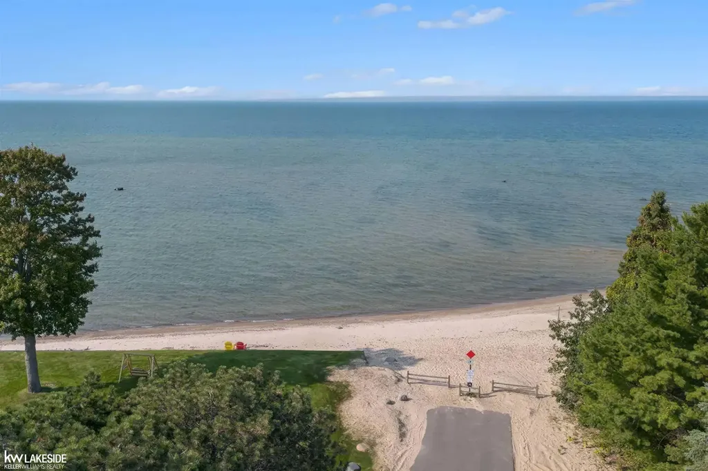 8604 Larned Road Port Austin Township MI 48467