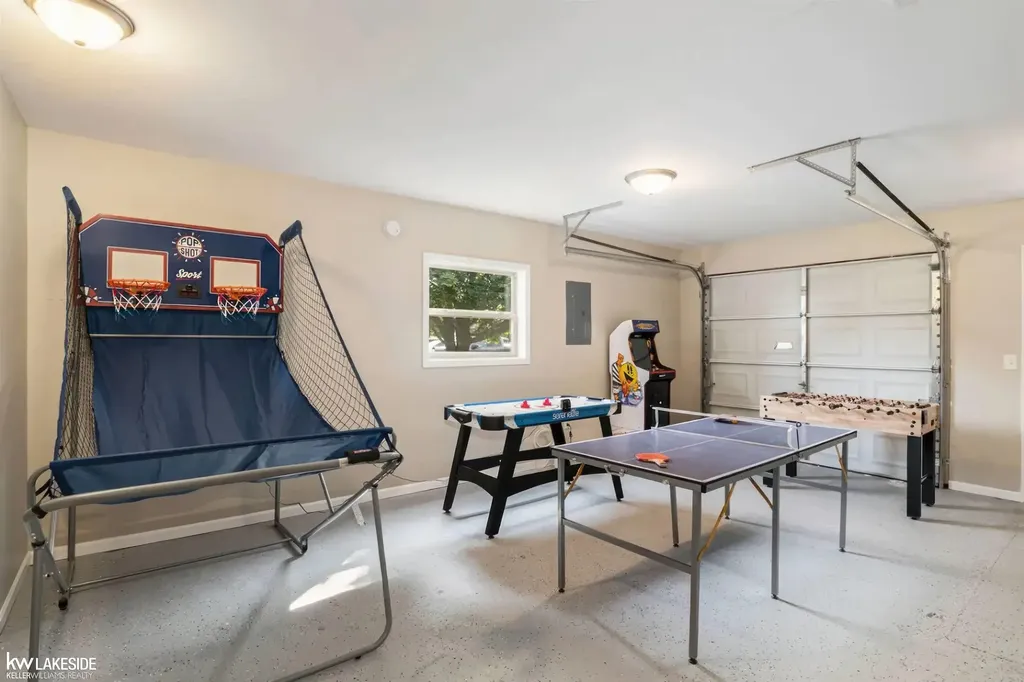 8604 Larned Road Port Austin Township MI 48467