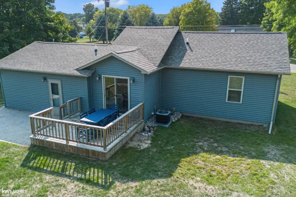8604 Larned Road Port Austin Township MI 48467