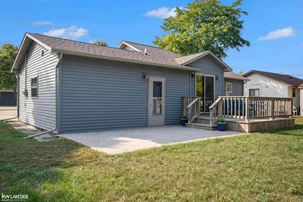8604 Larned Road Port Austin Township MI 48467