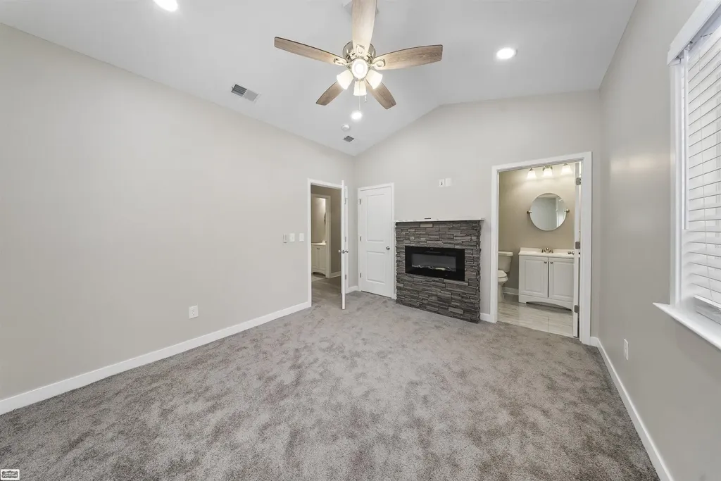 403 Voorheis Street Pontiac City MI 48341