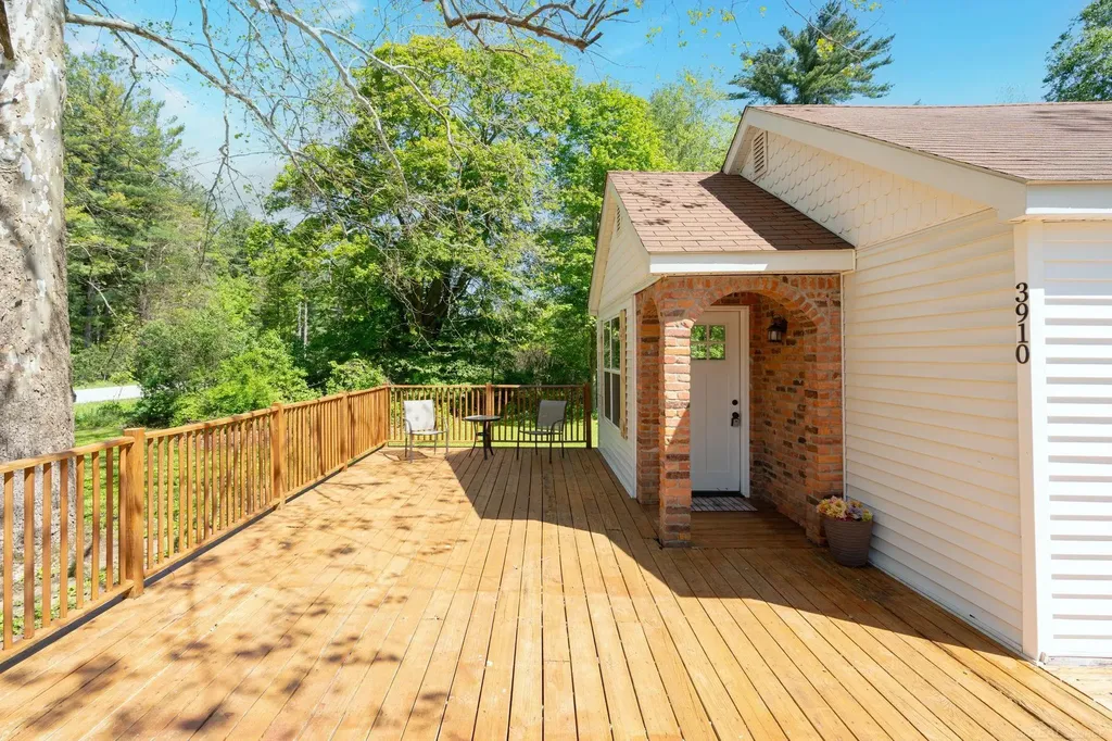 3910 Cribbins Road Clyde Township MI 48049