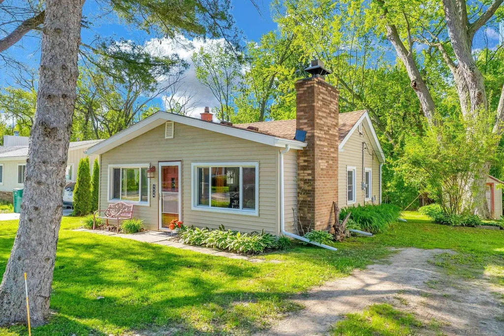7526 Elmwood Road Worth Township MI 48450