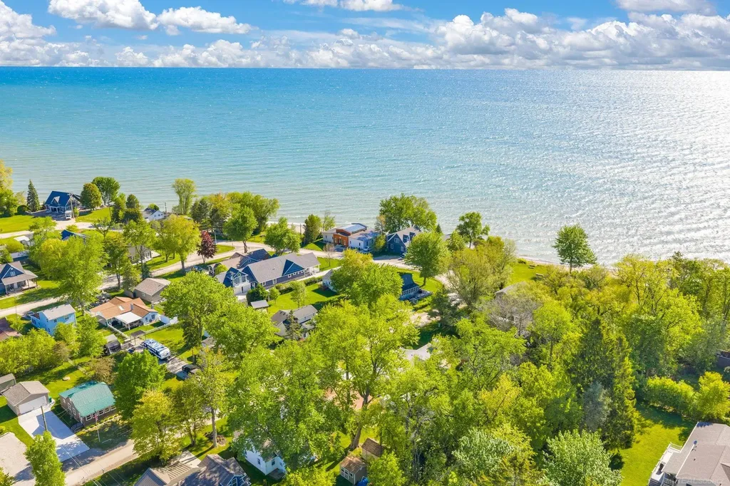 7526 Elmwood Road Worth Township MI 48450