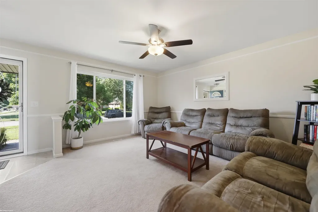 15366 Van Meter Drive Macomb Township MI 48044