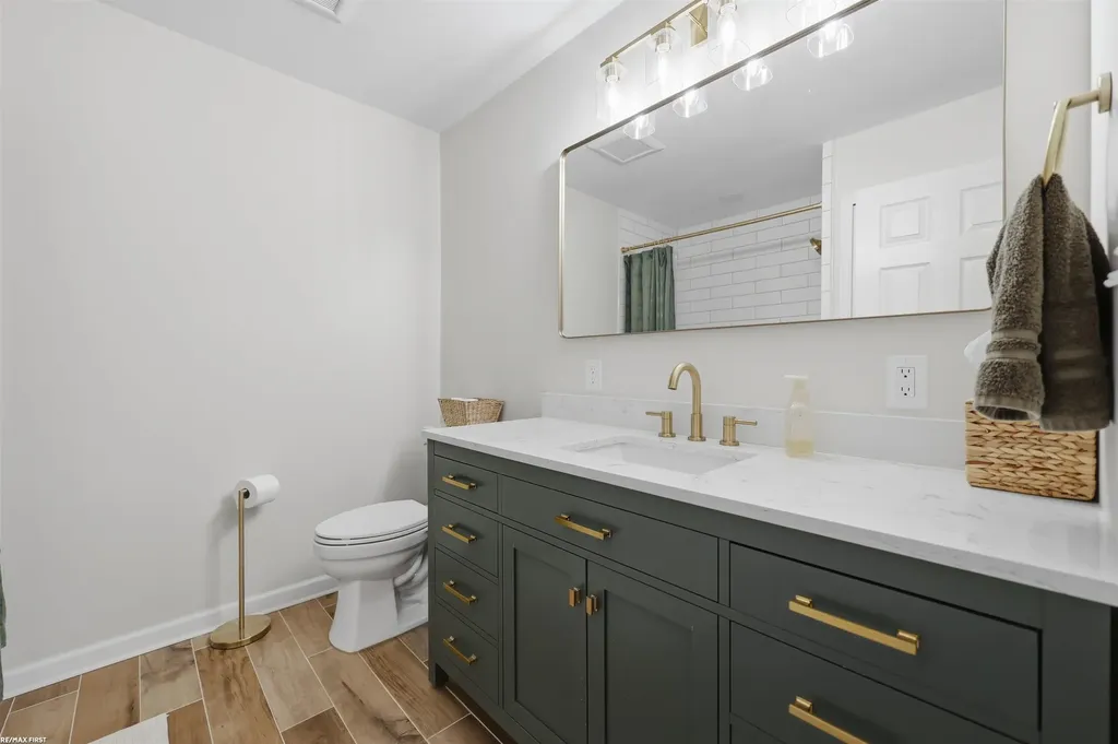 15366 Van Meter Drive Macomb Township MI 48044