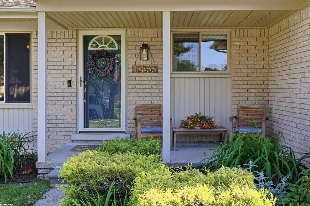 15366 Van Meter Drive Macomb Township MI 48044