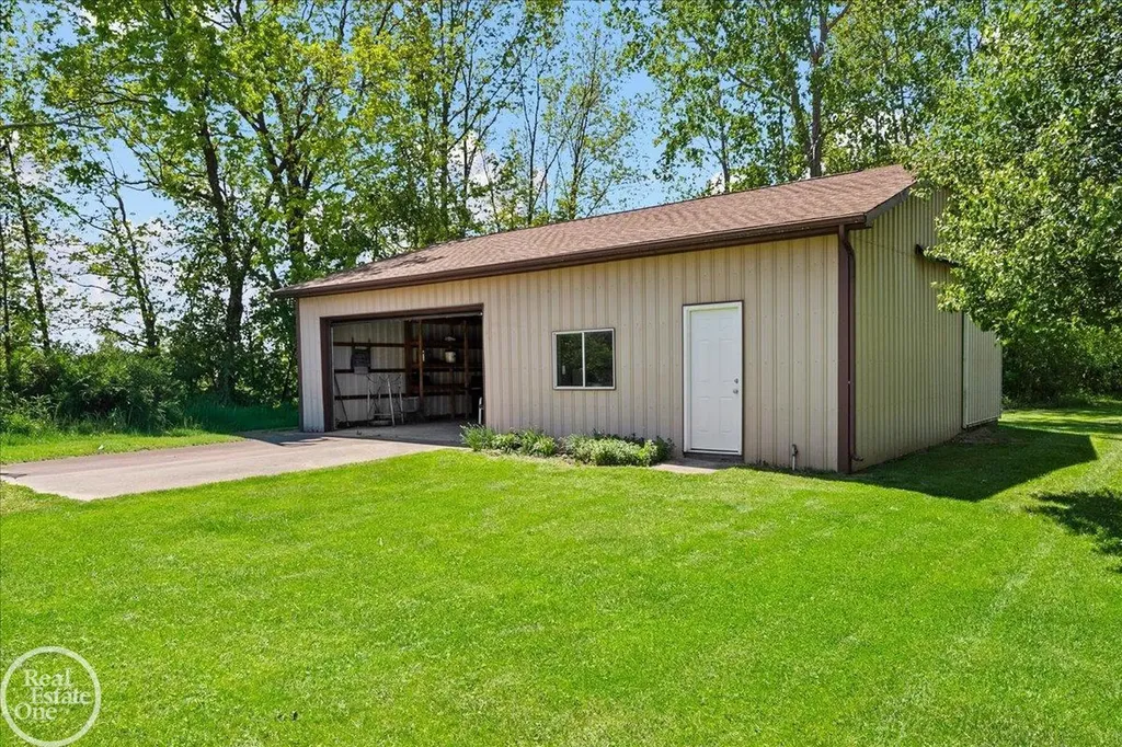 93 Brown City Road Imlay Township MI 48444