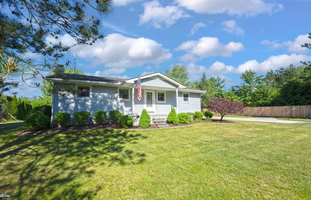 4299 Rabidue Road Clyde Township MI 48049