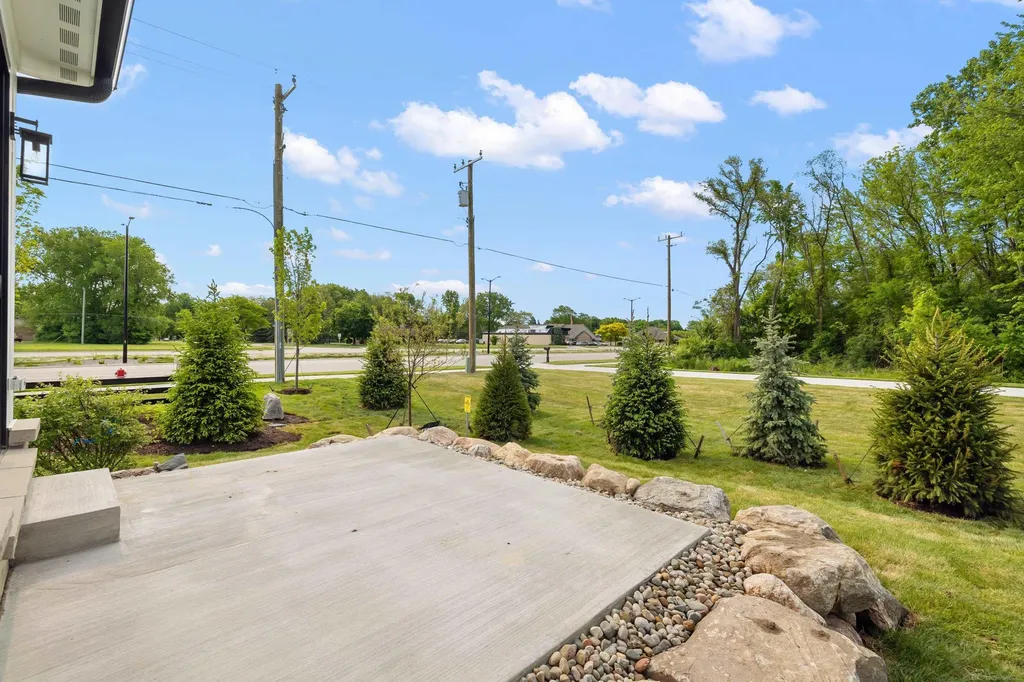 5874 Heights Drive Sterling Heights City MI 48314