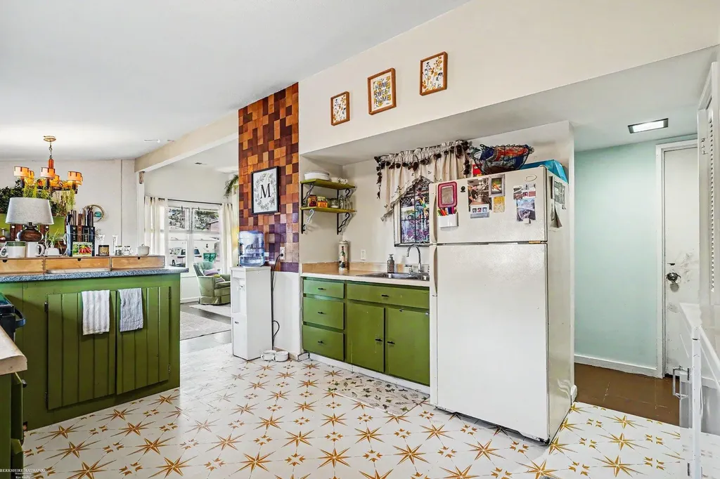 4997 Lucinda Drive Mills Township MI 48756