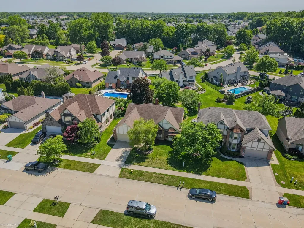 52294 Bryan Michael Drive Macomb Township MI 48042