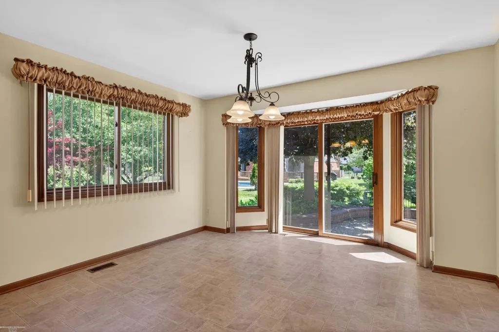 52294 Bryan Michael Drive Macomb Township MI 48042