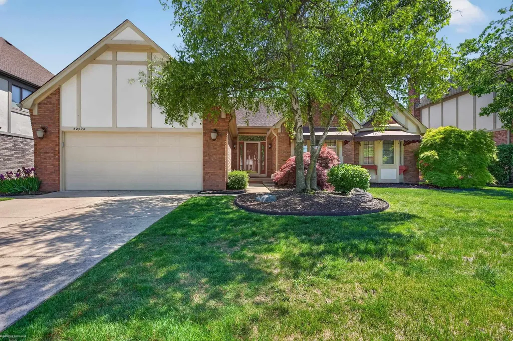 52294 Bryan Michael Drive Macomb Township MI 48042