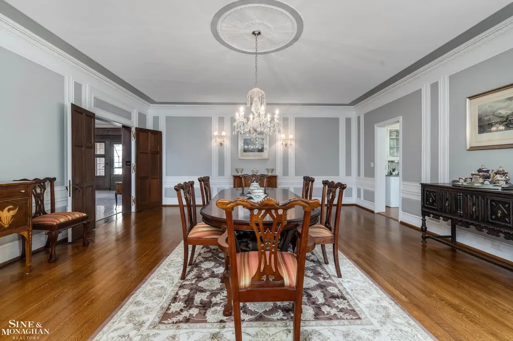 257 Ridge Road Grosse Pointe Farms City MI 48236