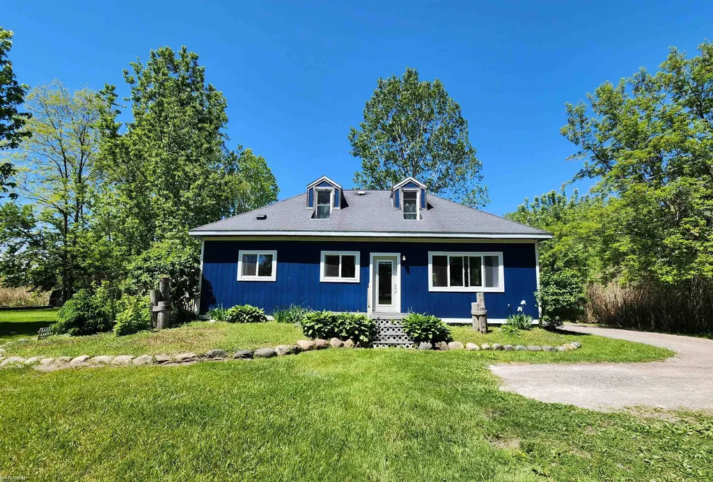 5045 Parker Road Fort Gratiot Charter Township MI 48059