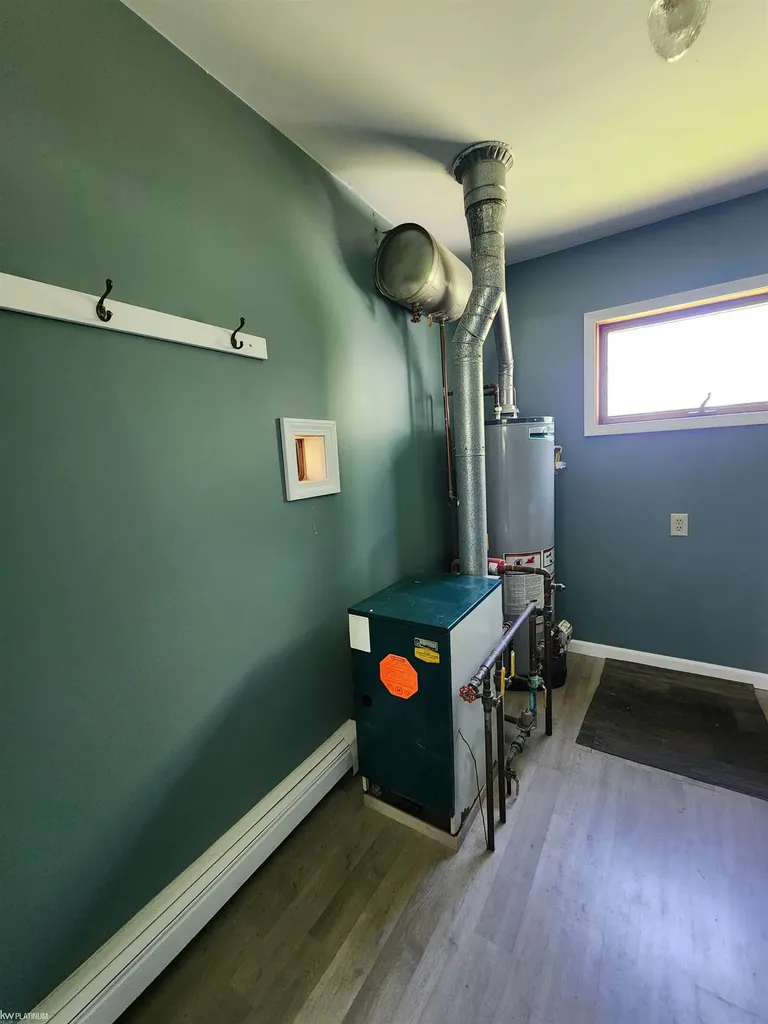 5045 Parker Road Fort Gratiot Charter Township MI 48059