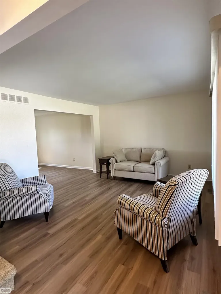 36171 Pompano Drive Sterling Heights City MI 48310