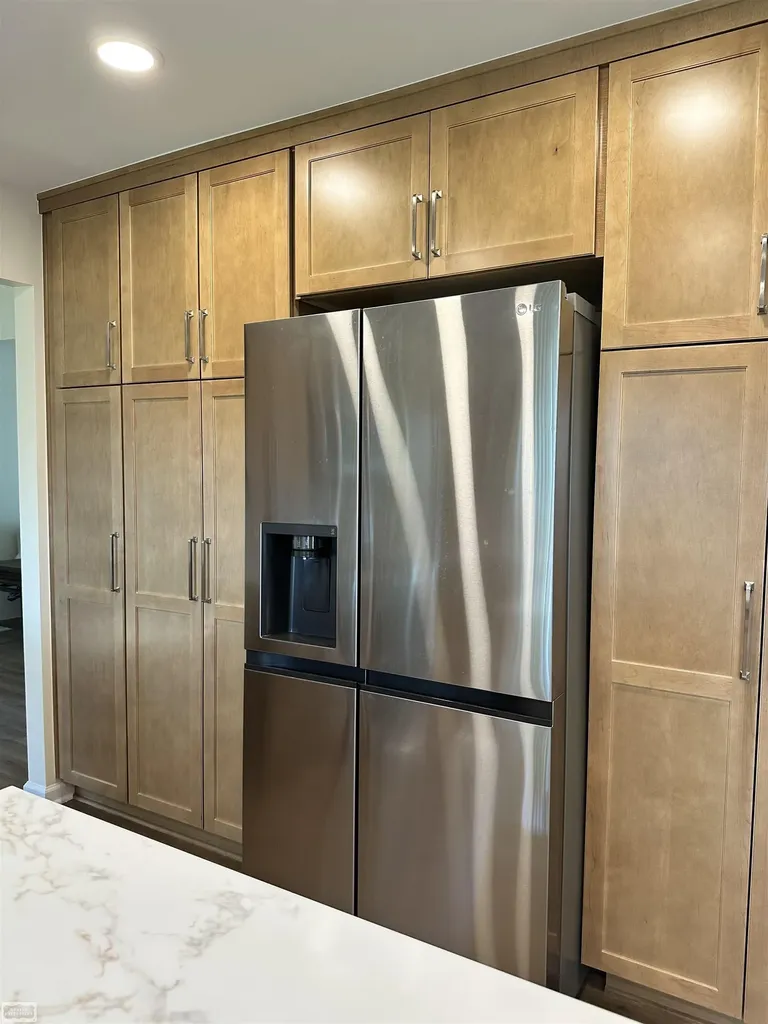 36171 Pompano Drive Sterling Heights City MI 48310