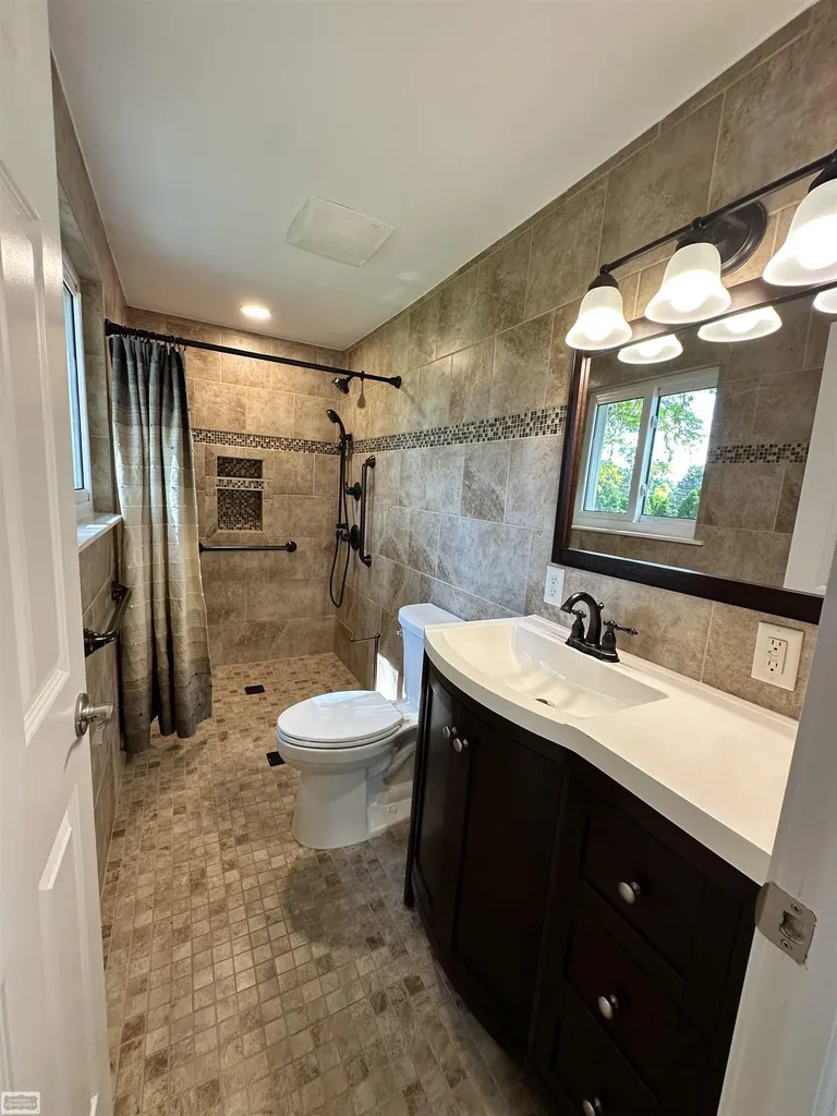 36171 Pompano Drive Sterling Heights City MI 48310