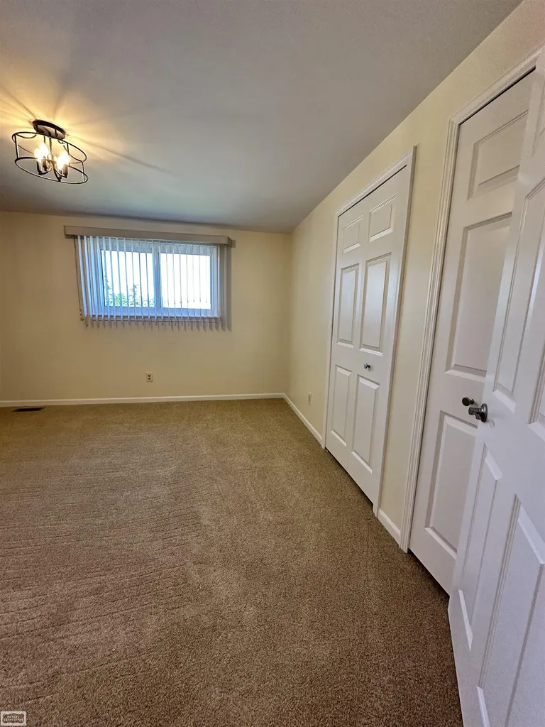 36171 Pompano Drive Sterling Heights City MI 48310
