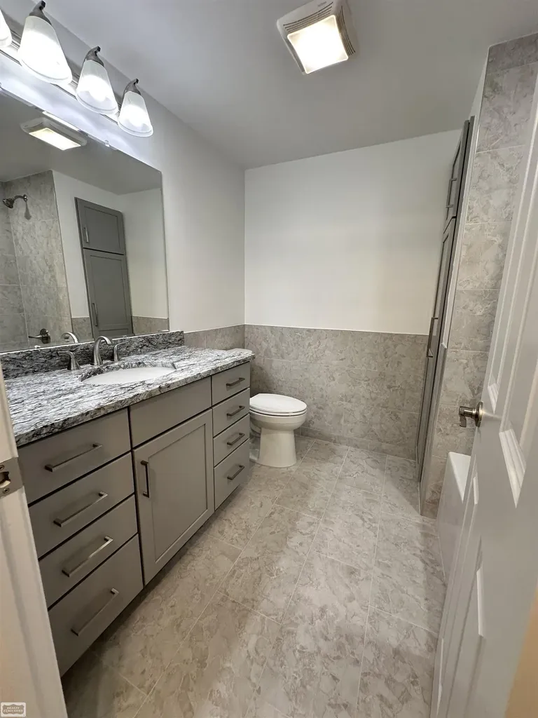 36171 Pompano Drive Sterling Heights City MI 48310