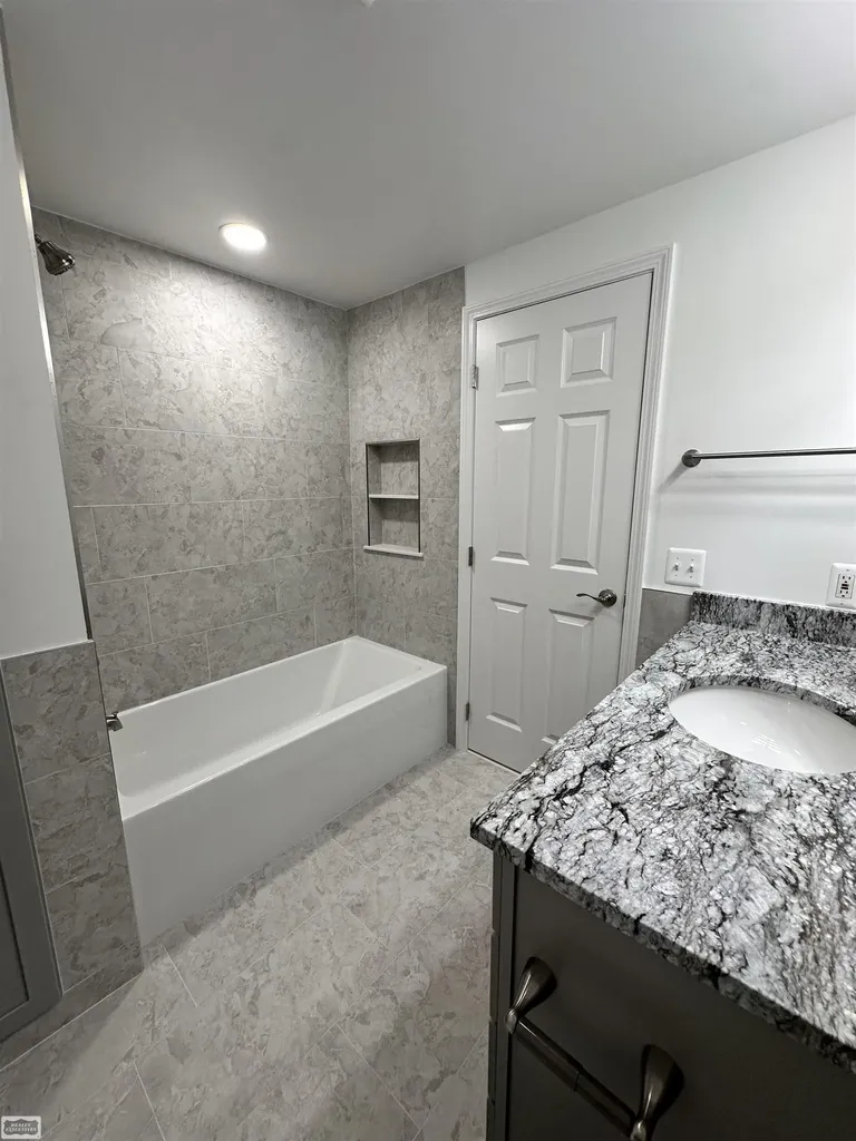 36171 Pompano Drive Sterling Heights City MI 48310